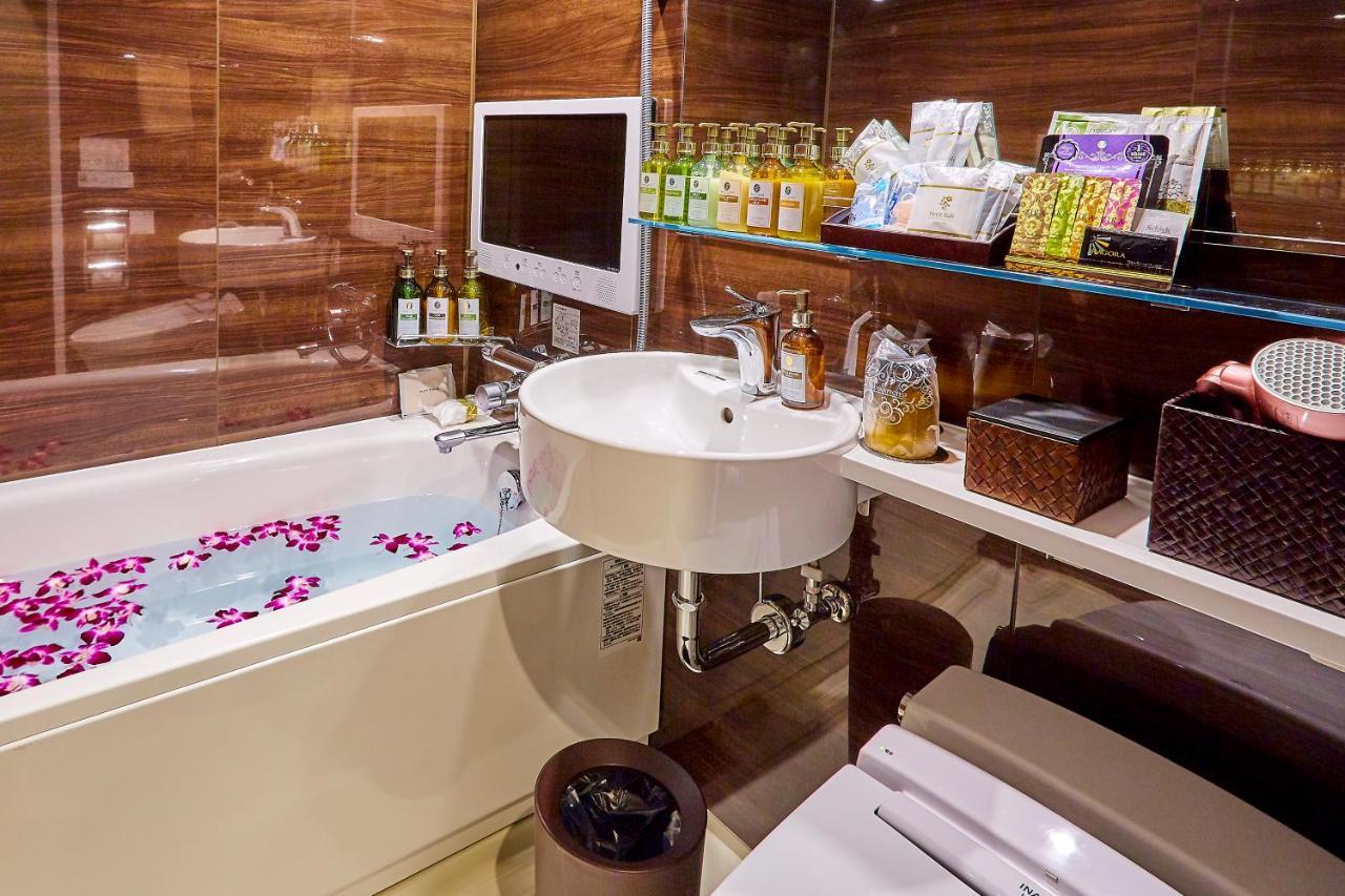 Petit Bali Ikebukuro (adults Only) 4* โตเกียว
