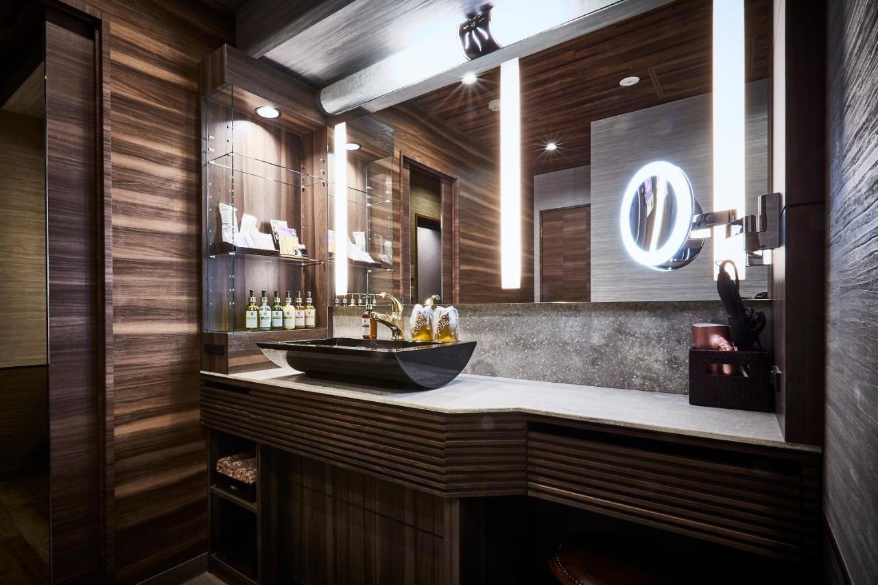 โรงแรม Petit Bali Ikebukuro (adults Only) 4*